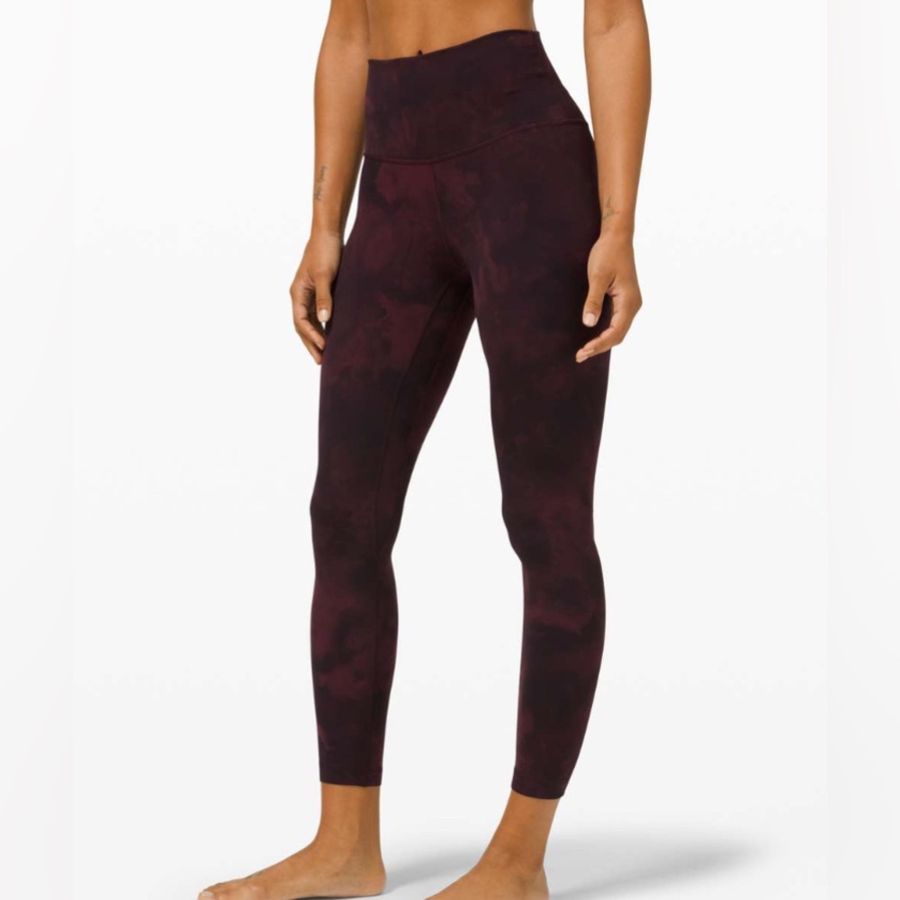 Women's High-Waisted Align Leggings 28" *Diamond Dye Cassis Black Size 4